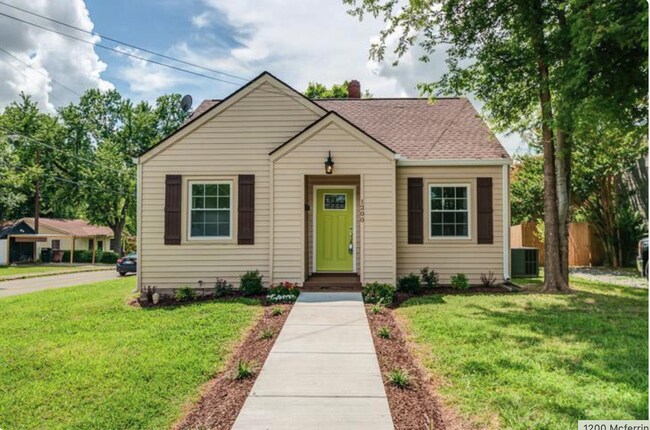 Foto del edificio - 2 bd/ 1bth w/ heated storage shed, fenced ...