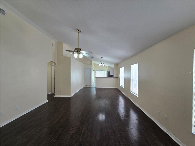 Building Photo - 545 Summer Sails Dr