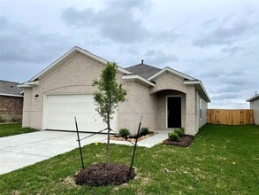 Building Photo - 25436 Northpark Lake Dr
