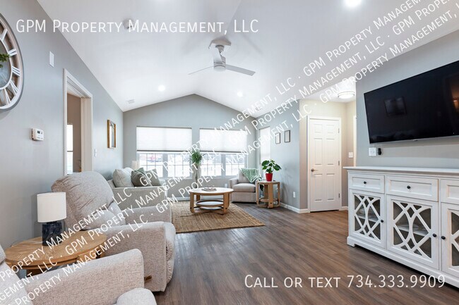 Building Photo - 24538 Brookwood-