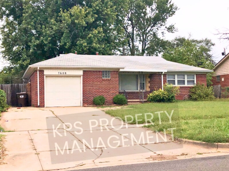 Foto principal - 7608 E Lincoln St
