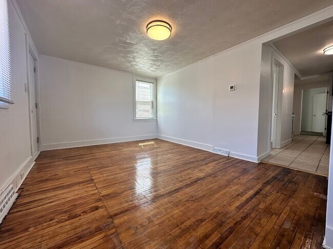 Living Room - 6332 28th Ave