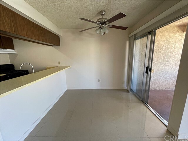 Foto del edificio - 7852 Stark Drive