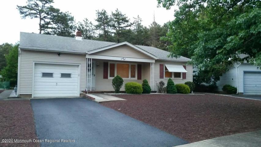 Foto principal - 28 Upton Ct