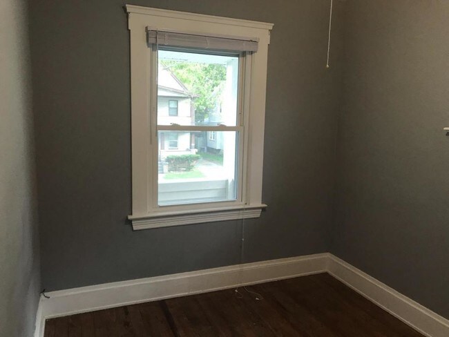 Building Photo - 3618 Behrwald Avenue #Up
