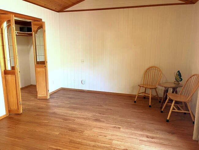 Foto del edificio - Studio, 1 bath House - 2271-B Alamo Pintad...