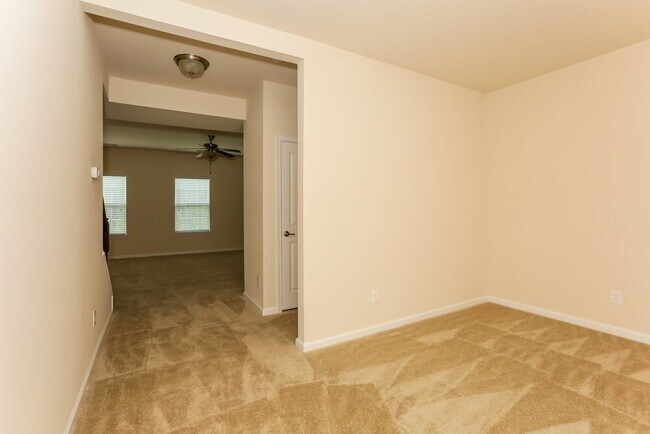 Foto del edificio - 1291 Farm Branch Dr SW