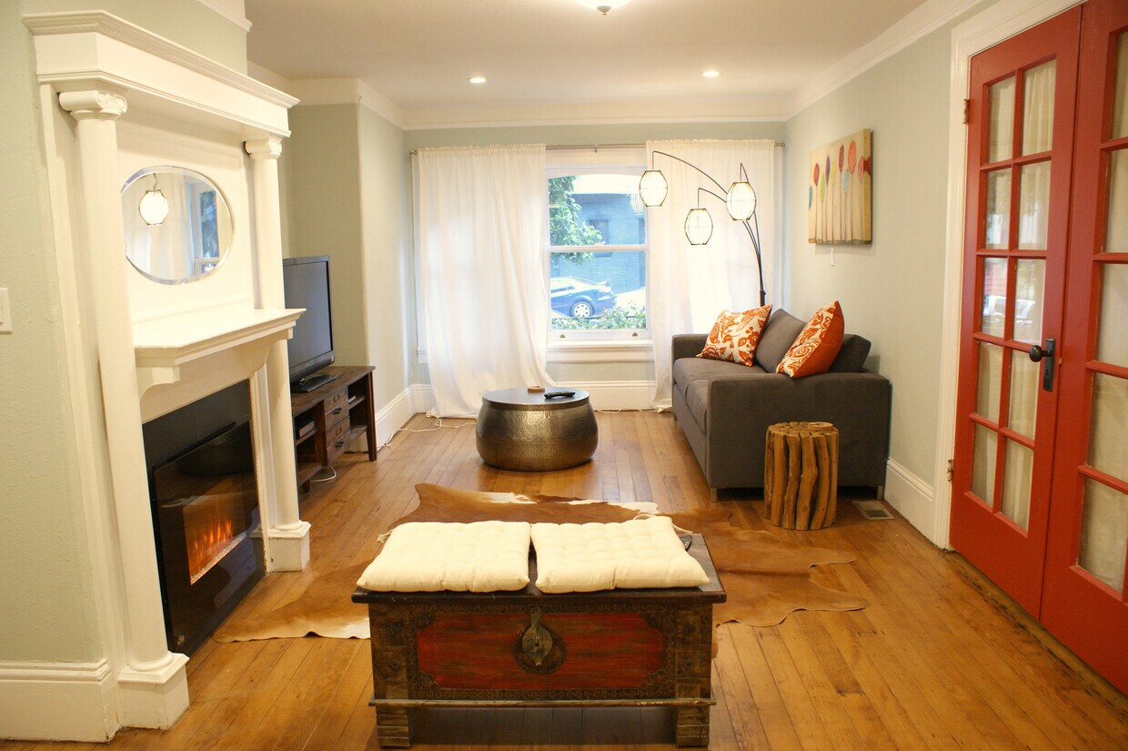 952 Haight St Unit A, San Francisco, CA 94117 Apartments in San