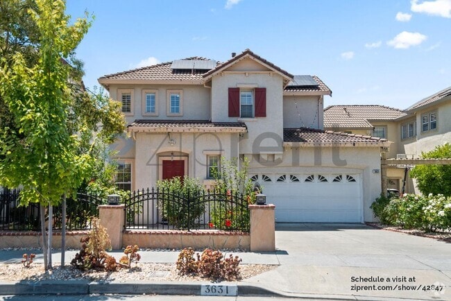 Building Photo - 3631 Wodzienski Dr