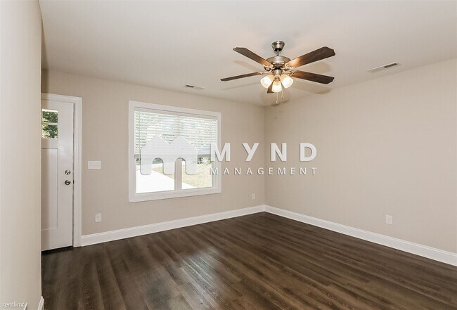 Building Photo - 3 br, 2.5 bath House - 205 James Street