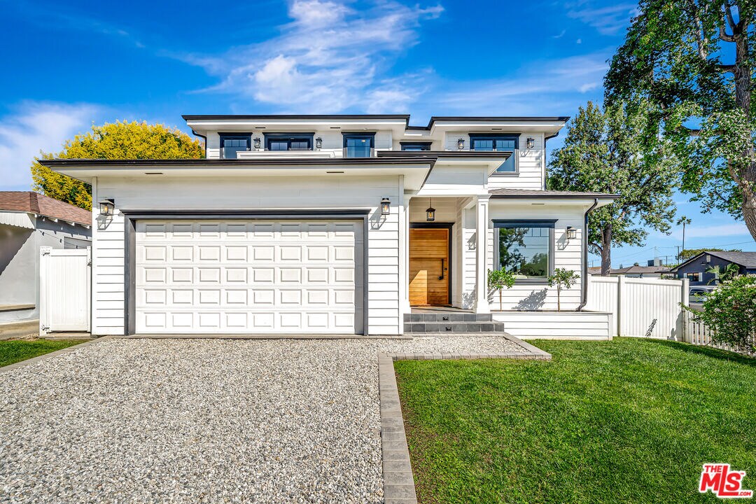 Foto principal - 6032 Goodland Ave