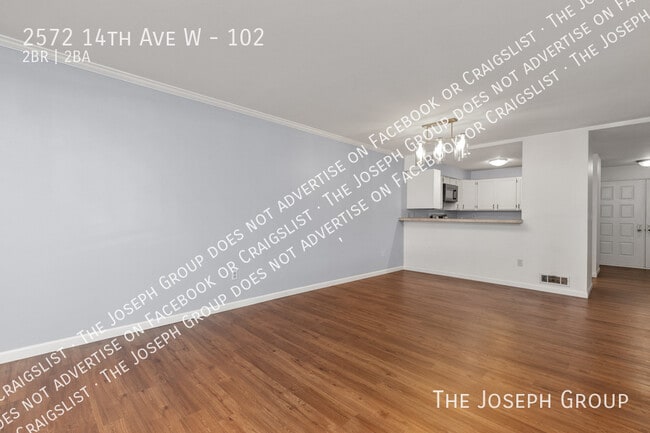 Building Photo - 2572 14th Ave W