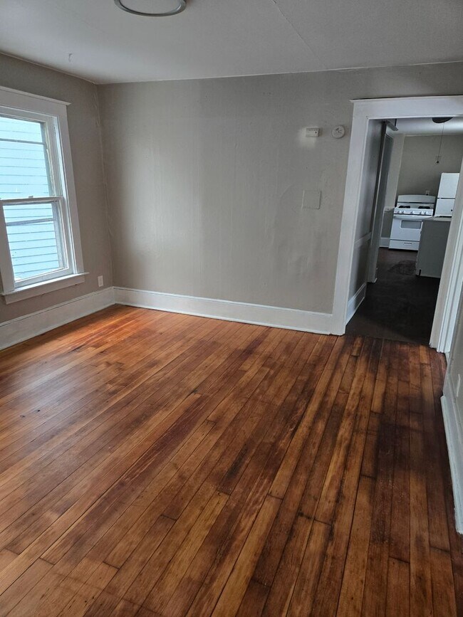 Building Photo - 2023 Lodi St