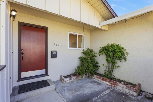 Foto del edificio - Wow! What a Great Home! Available Now!