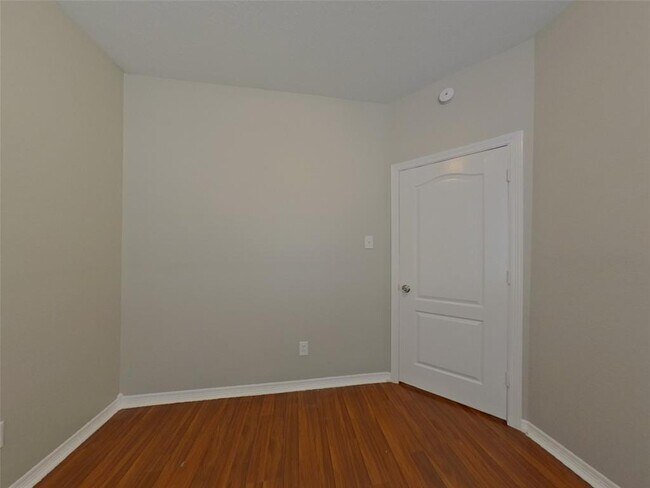 Foto del edificio - 28818 Hidden Cove Dr