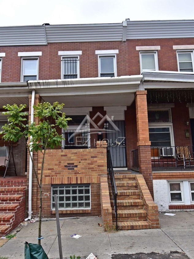 Foto principal - 314 N Robinson St