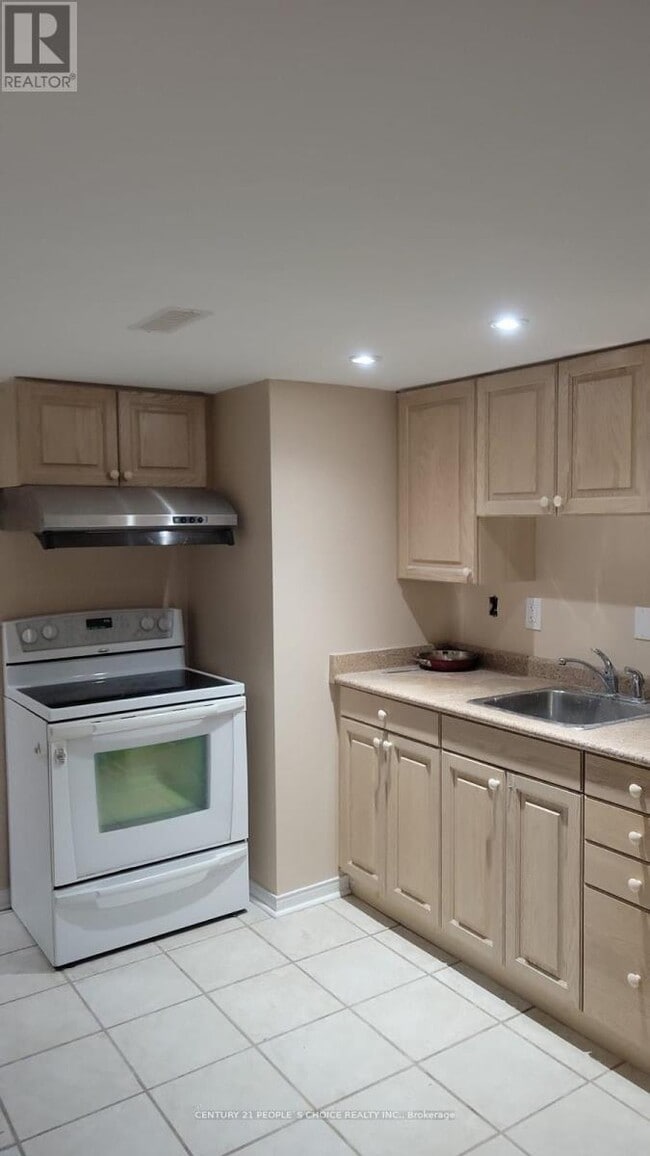 Building Photo - 5545 Northrise Rd