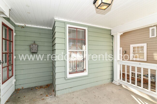 Foto del edificio - ? MOVE-IN SPECIAL: HALF OFF THE FIRST MONTH’S RENT!! ?