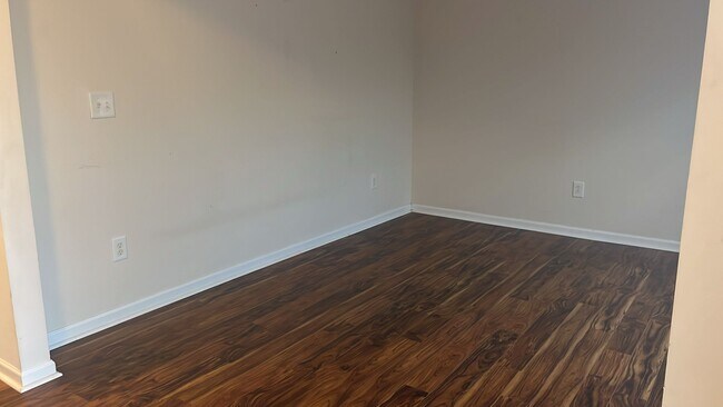 Building Photo - 2621 Tummel Ln