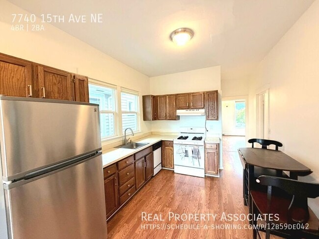 Building Photo - 7740 15th Ave NE