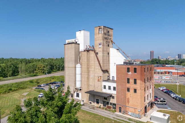 Foto del edificio - Silos at Elk Street