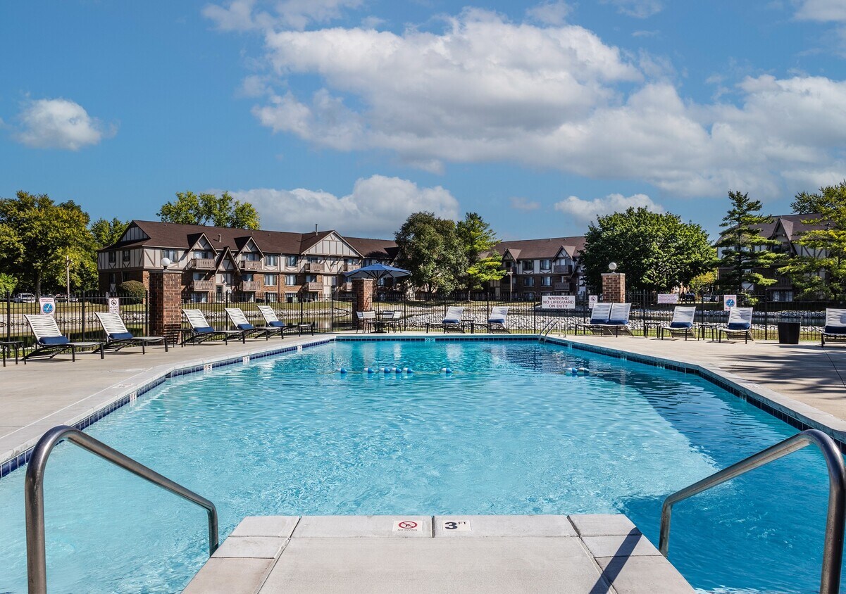 Bavarian Village Apartments Apartments in Indianapolis, IN