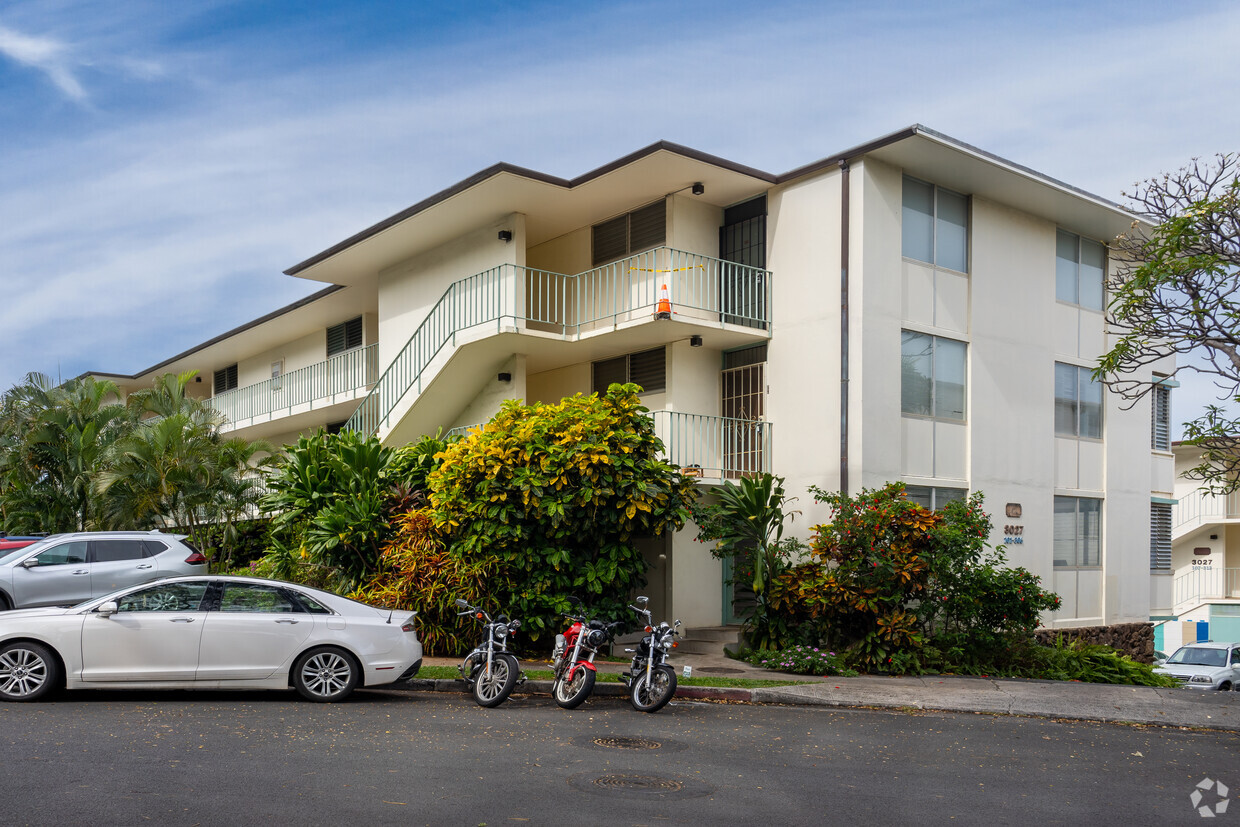 Primary Photo - Diamond Head Alii