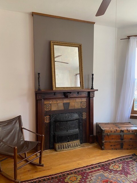 Antique fireplace - 1431 N Maplewood Ave