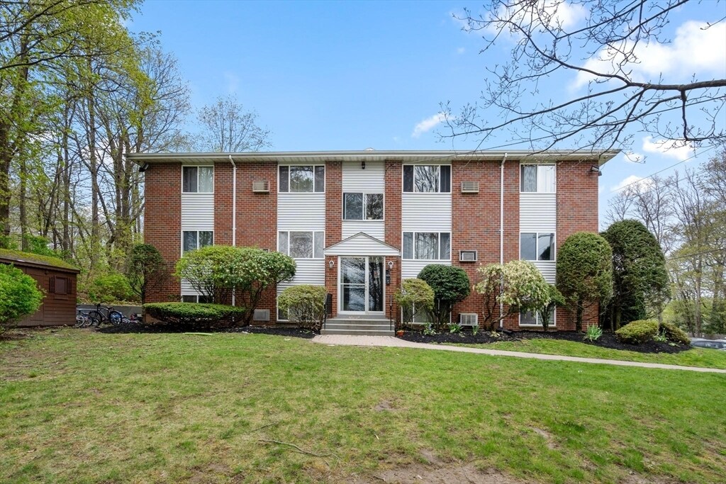 Foto principal - 61 Fairmount St