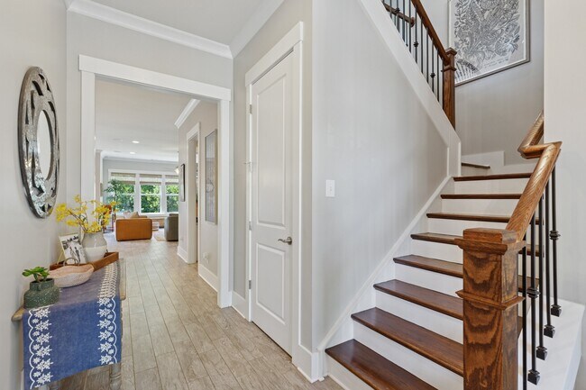 Building Photo - 1132 Amelia Park Dr