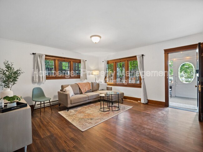 Foto del edificio - 614 E 18th Ave