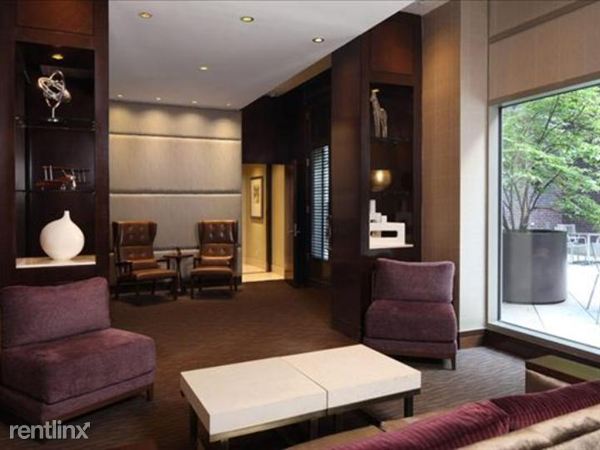 Foto del edificio - 144 Riverside Blvd