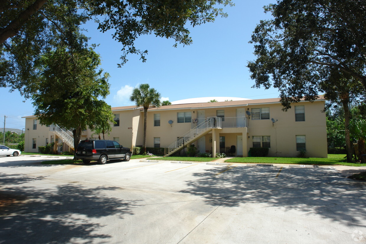 Jupiter Gardens Apartaments - Jupiter Gardens Apartments