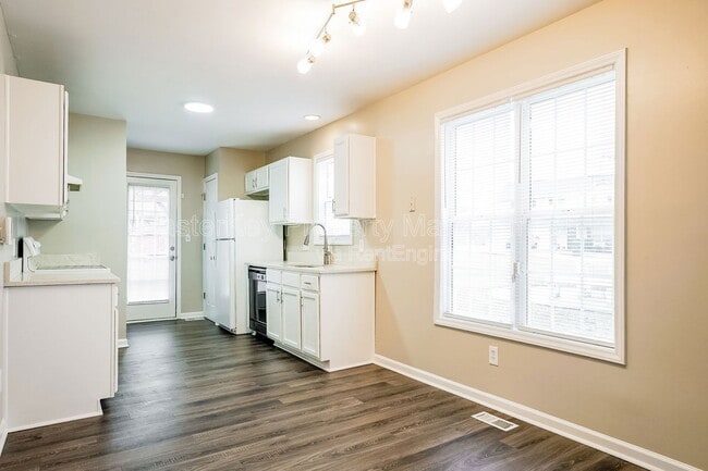 Building Photo - 3333 Woodmeadow Pkwy