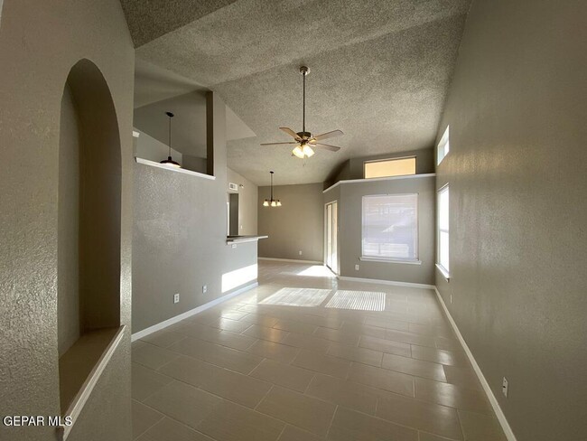 Foto del edificio - 2914 Royal Knoll Dr