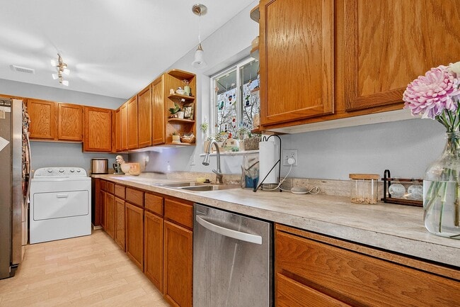 Foto del edificio - 3925 W Garnet St