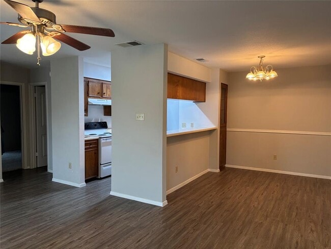 Building Photo - 10616 Mellow Meadow Dr