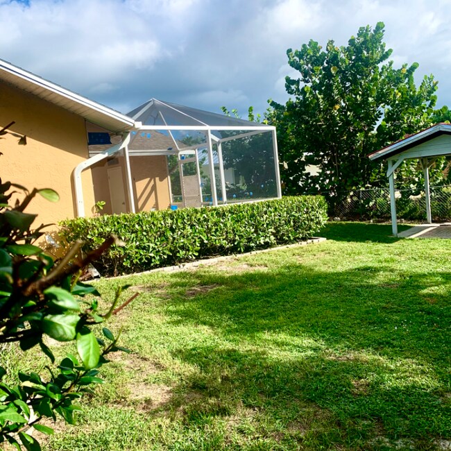 Building Photo - 4760 Escobar Ave