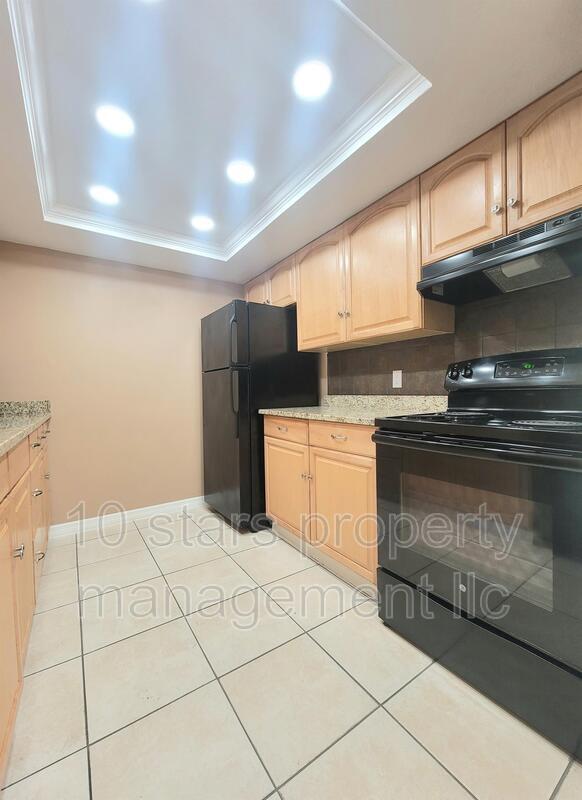 Foto del edificio - 601 N Keene Rd