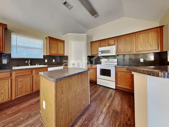 Foto del edificio - 733 Grandview Ave