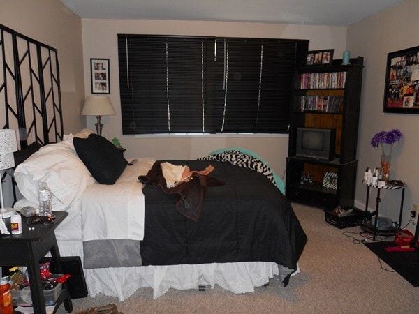 Bedroom - 1225 Claflin Rd