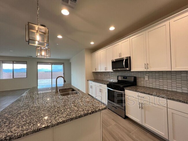 Building Photo - 12171 W Amarissa Dr