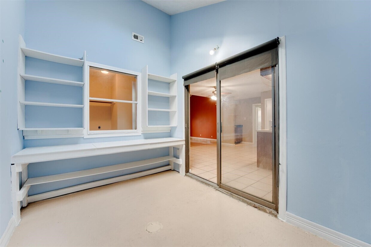 Foto del edificio - 13218 Avonshire Dr