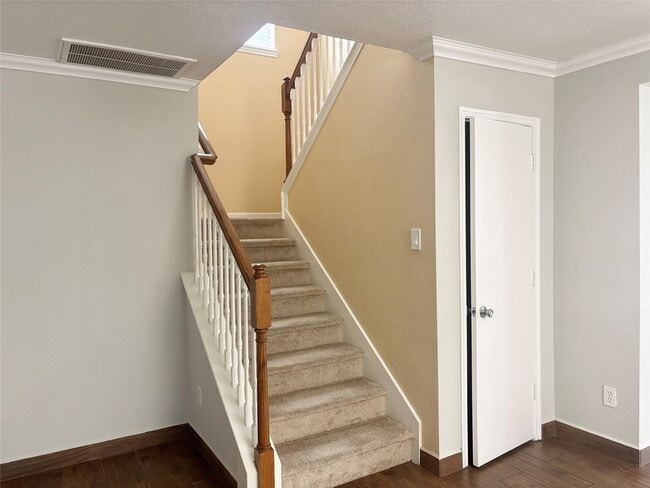 Foto del edificio - 19119 Siril Dr