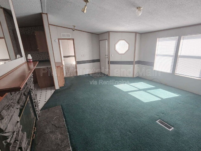 Building Photo - 9 Misty Mountain Way