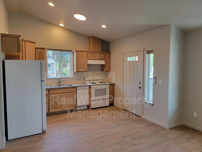 Foto del edificio - 407 SW 11th St