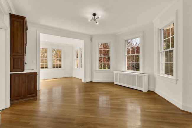 Photo - 4115 38th St NW House