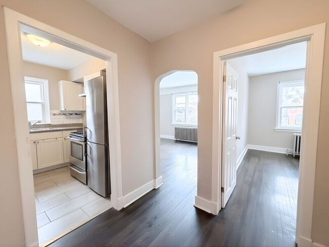 Photo du bâtiment - 83 East Avenue S