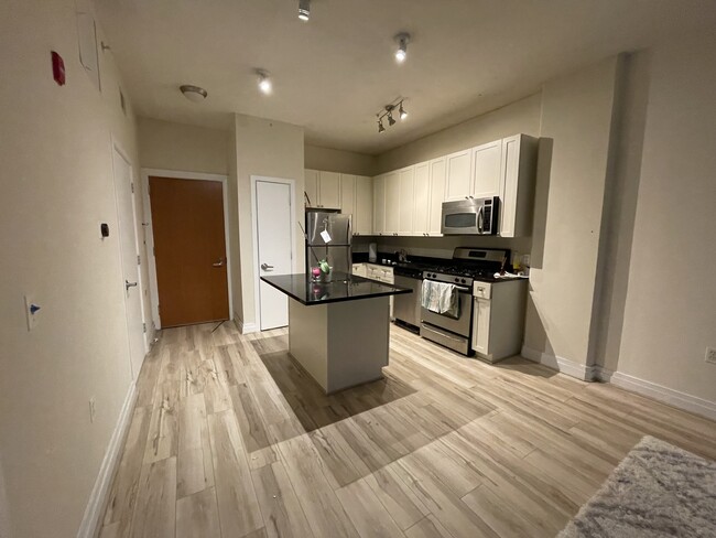 Kitchen - 2120 Vermont Ave NW