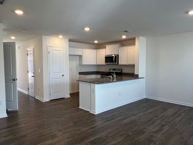 Foto del edificio - Beautiful New Construction 3 bedroom 2.5 C...